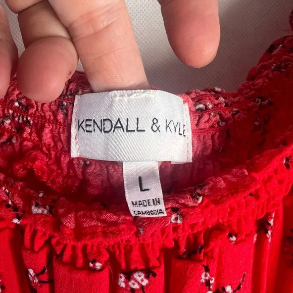Kendall & Kylie Long Sleeve Red Cherry Blossom Romper Size Large - Picture 7 of 10
